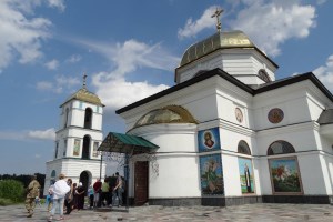 Затопленная церковь села Гусинцы